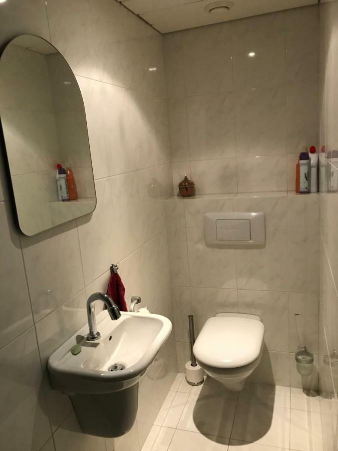 Room-Apartment Gotorotterdam 卡佩里安登斯 外观 照片
